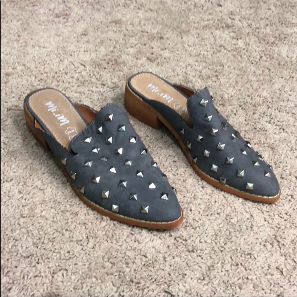 ❤️ Grey Studded Mules size 8